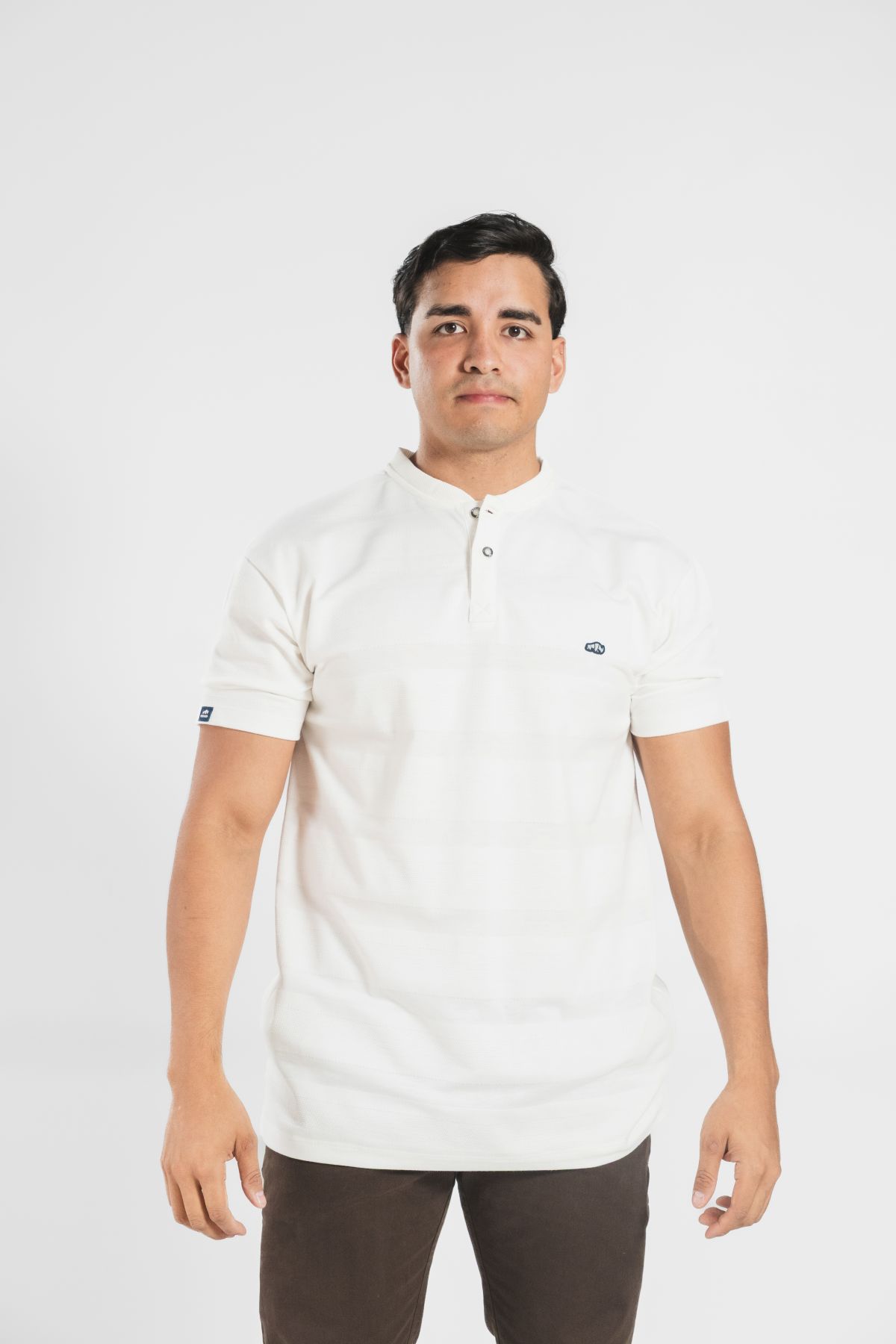 POLO CON TEXTURA